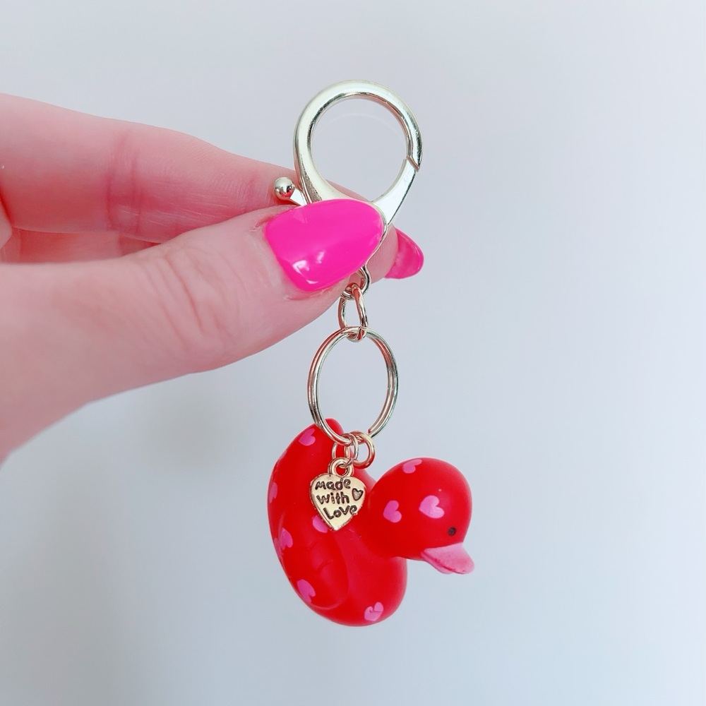 NWT Jeep Duck Heart Keychain~Mini Rubber Duck Keychain~Jeep Wrangle…